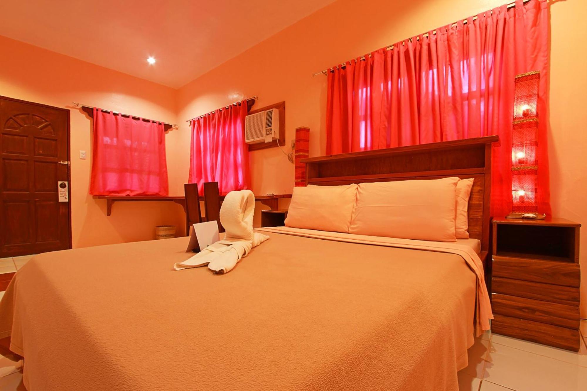 Balabag  Nigi Nigi Too Beach Resort מראה חיצוני תמונה